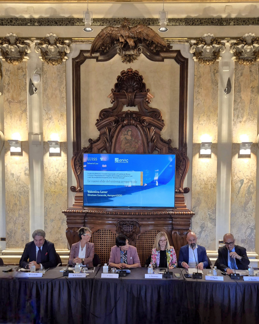 Il Presidente Di Palma con il Presidente IX Commissione alla Camera On. Deidda al convegno Enac-Luiss "Le nuove sfide del sistema aeroportuale"