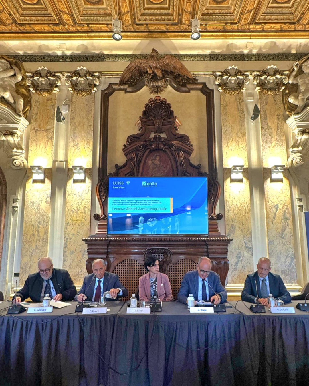 Il Presidente Di Palma con il Presidente IX Commissione alla Camera On. Deidda al convegno Enac-Luiss "Le nuove sfide del sistema aeroportuale"