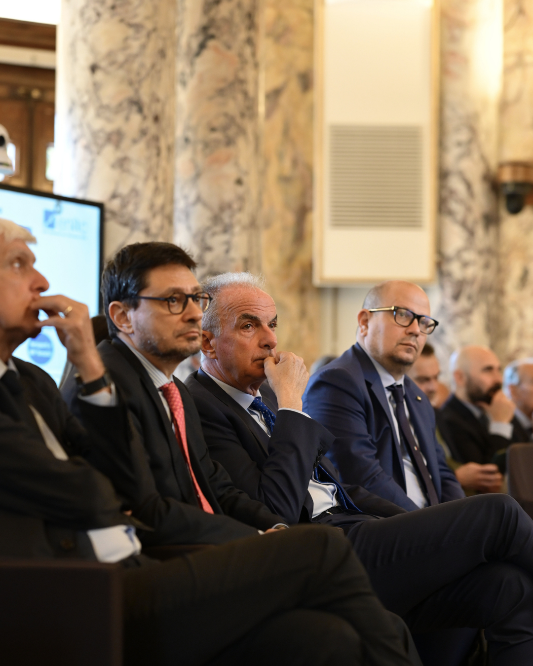Il Presidente Di Palma con il Presidente IX Commissione alla Camera On. Deidda al convegno Enac-Luiss "Le nuove sfide del sistema aeroportuale"