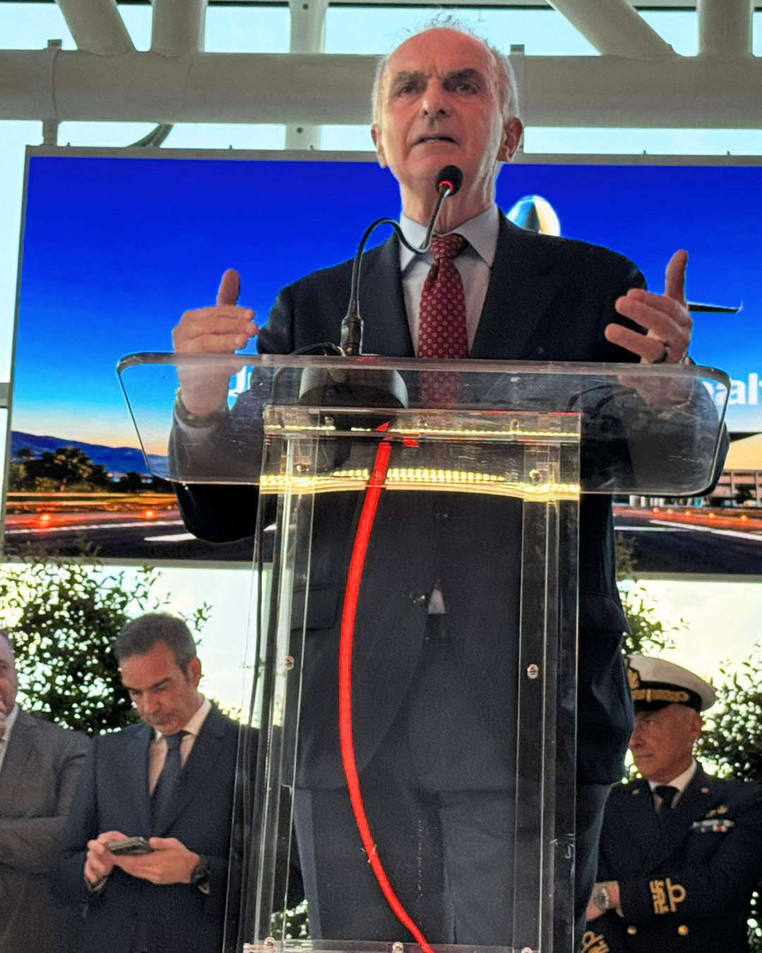 Il Presidente Enac Di Palma all'inaugurazione del nuovo terminal partenze dell'aeroporto di Reggio Calabria con il Ministro per la P.A. Zangrillo e il Presidente Regione Calabria Occhiuto