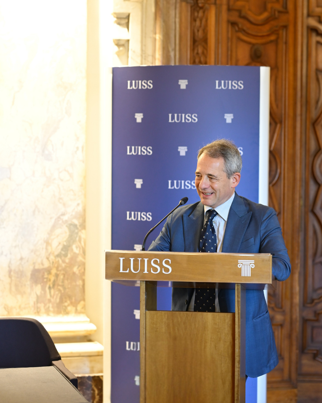 Il Presidente Di Palma con il Presidente IX Commissione alla Camera On. Deidda al convegno Enac-Luiss "Le nuove sfide del sistema aeroportuale"