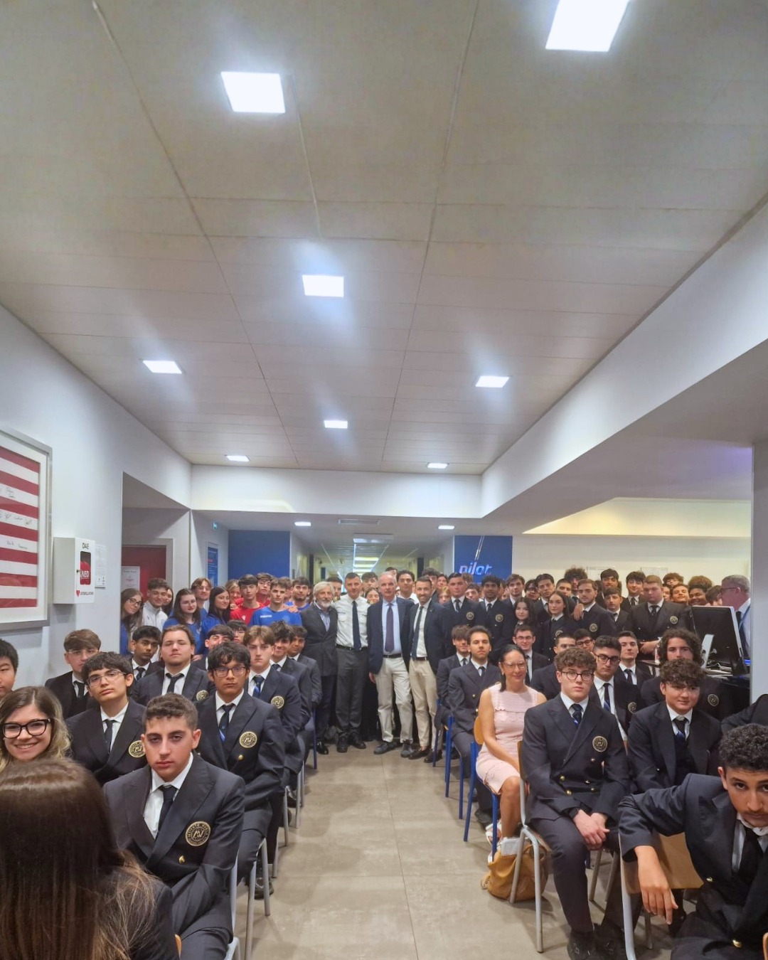 Il Presidente Enac Di Palma in visita all’Istituto Nobile Aviation College: “Investire nei giovani per lo sviluppo dell’aviazione civile del futuro”