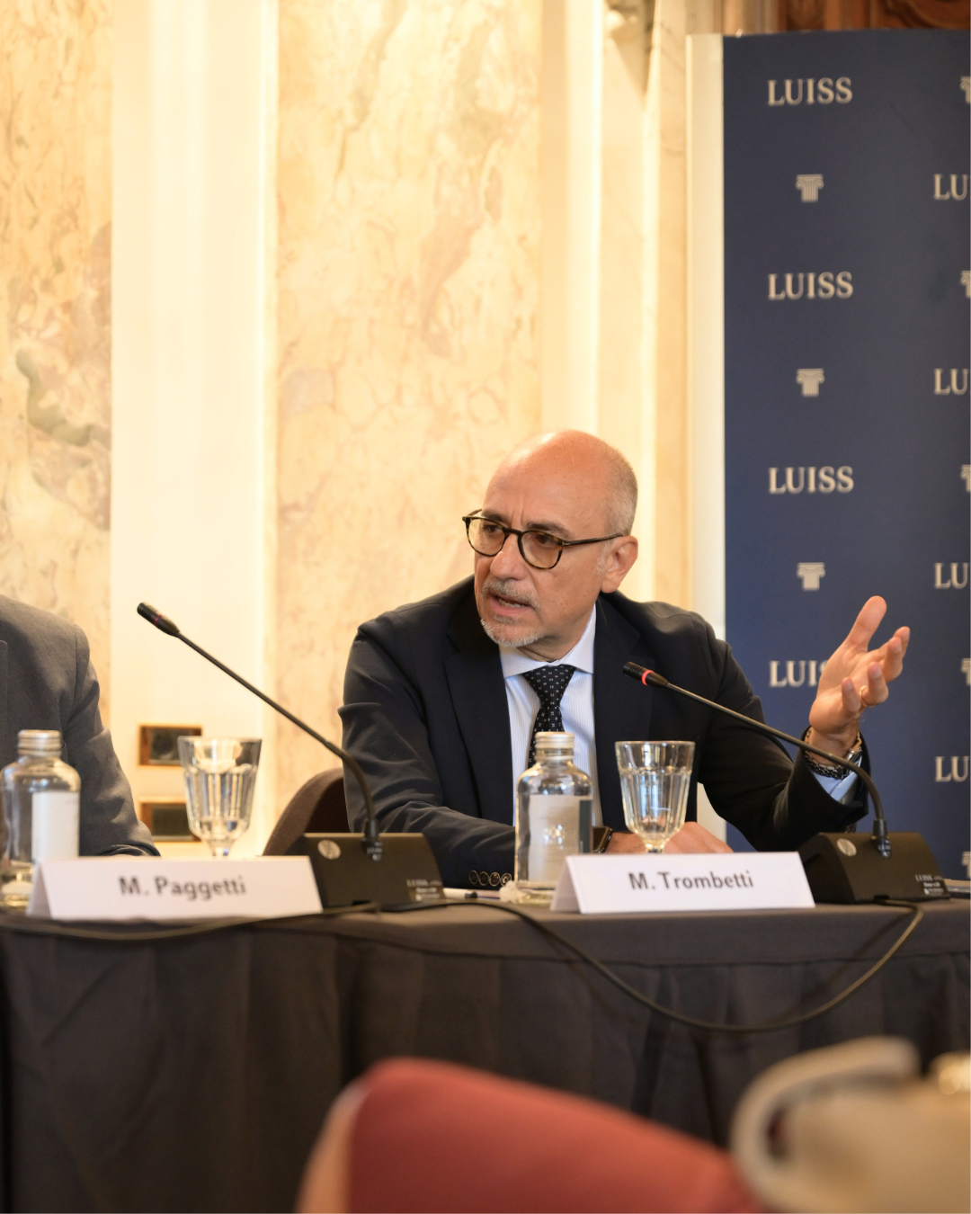 Il Presidente Di Palma con il Viceministro MIT On. Rixi al convegno Enac-Luiss "Regional Air Mobility e valorizzazione degli aeroporti territoriali"