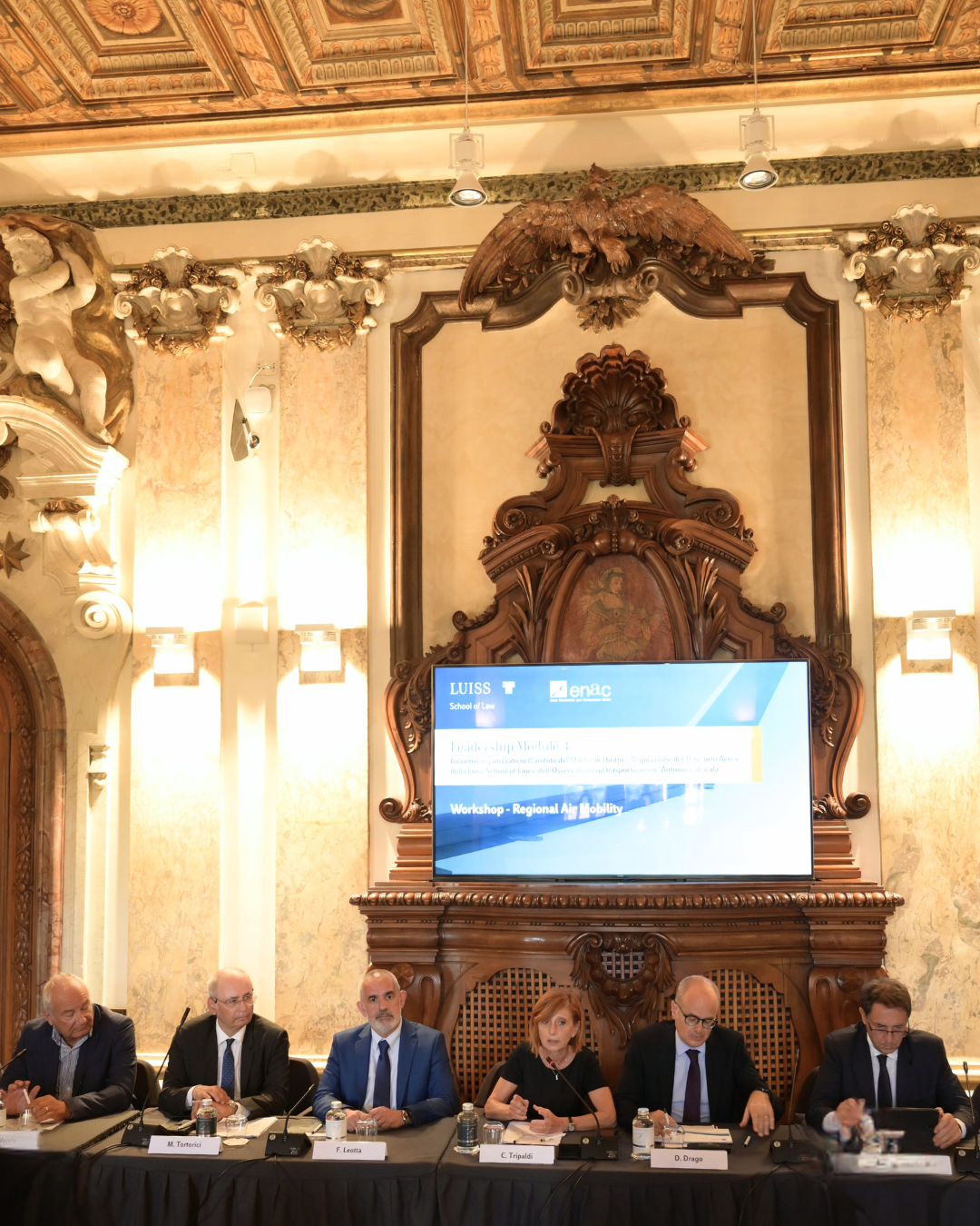 Il Presidente Di Palma con il Viceministro MIT On. Rixi al convegno Enac-Luiss "Regional Air Mobility e valorizzazione degli aeroporti territoriali"
