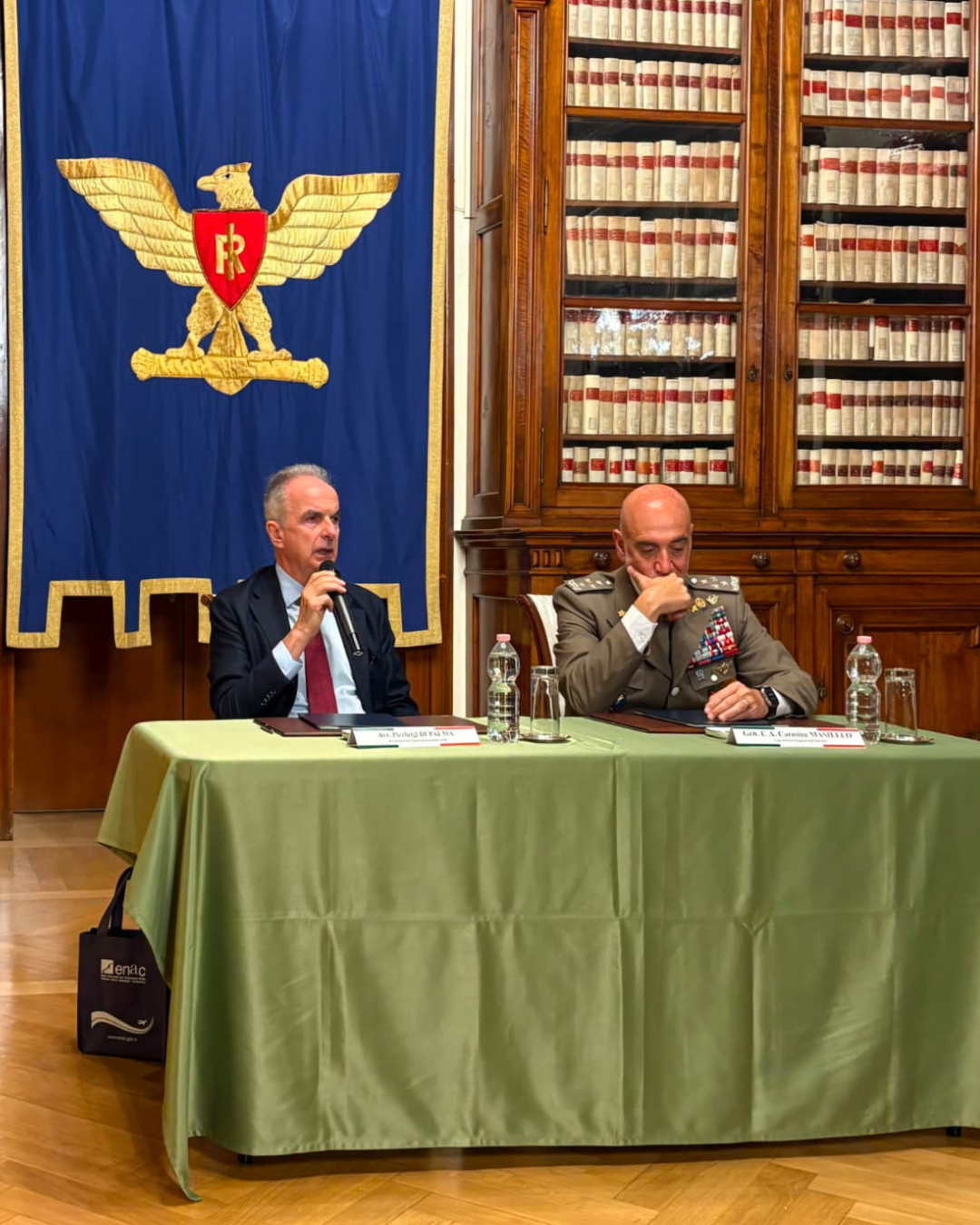 Enac e Ministero della Difesa firmano Protocollo per attività di aviolancio