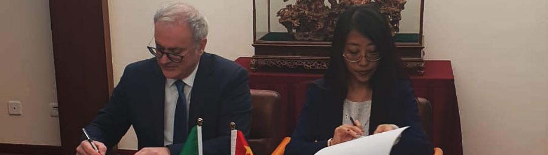 Accordo Italia - Repubblica Popolare Cinese per lo sviluppo del trasporto aereo tra i due Paesi