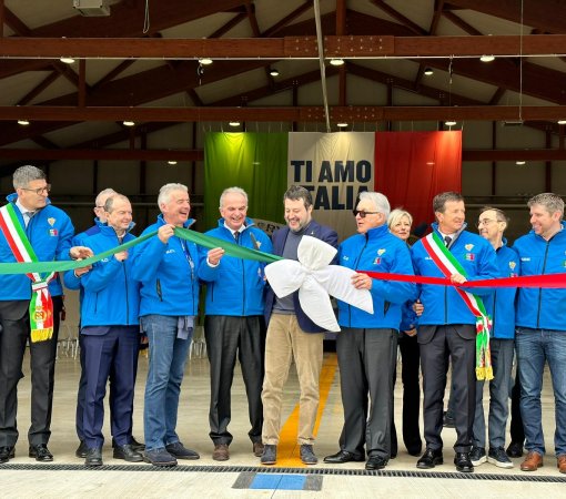 Presidente Enac Di Palma con Vicepremier Salvini alla cerimonia per i 20 anni di Ryanair a Bergamo