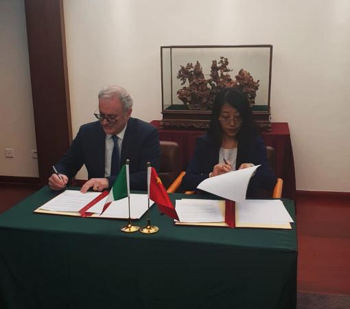 Accordo Italia - Repubblica Popolare Cinese per lo sviluppo del trasporto aereo tra i due Paesi 